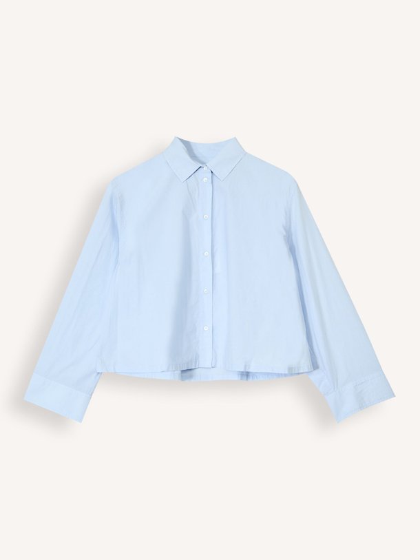 Ontdek de Capri katoenen blouse van Bellerose in de kleur Lichtblauw bij Orangebag. Op werkdagen voor 21:45 besteld, morgen in huis.