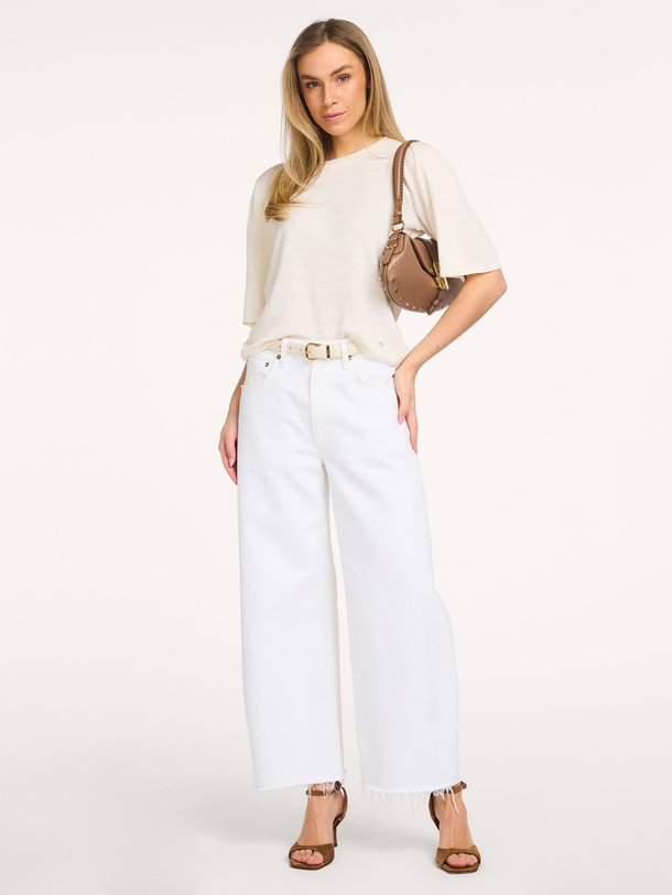 Ontdek de Brune linnen top van Des Petits Hauts in de kleur Crème bij Orangebag. Op werkdagen voor 21:45 besteld, morgen in huis.