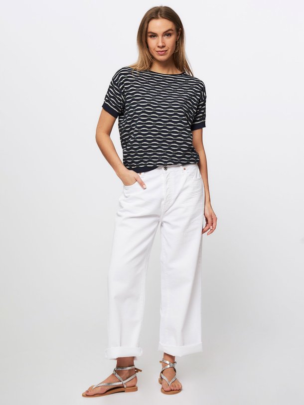 Ontdek de Paty high waist loose fit jeans van Bellerose in de kleur wit bij Orangebag. Op werkdagen voor 21:45 besteld, morgen in huis.