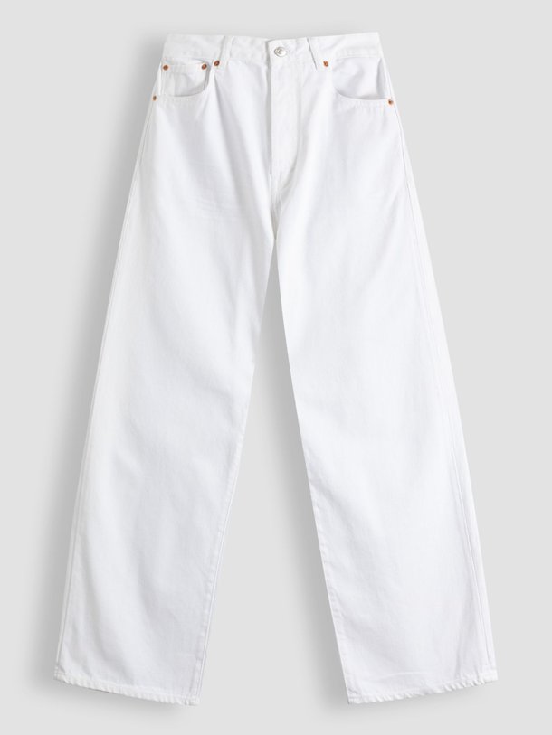 Ontdek de Paty high waist loose fit jeans van Bellerose in de kleur wit bij Orangebag. Op werkdagen voor 21:45 besteld, morgen in huis.