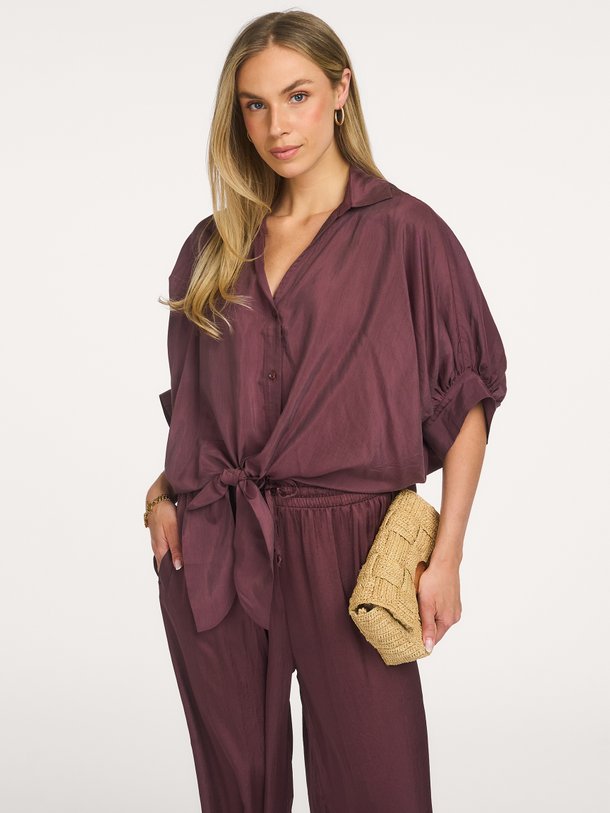Ontdek de Blouse batsleeves Viscose cotton van Summum bij Orangebag. Op werkdagen voor 21:45 besteld, morgen in huis.