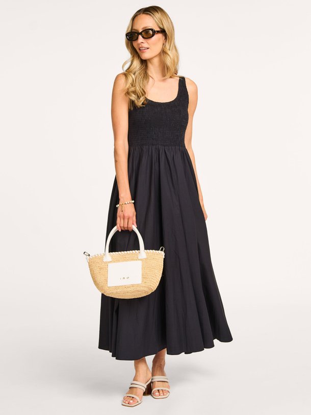 Ontdek de Florence katoenen maxi jurk van Xirena in de kleur zwart bij Orangebag. Op werkdagen voor 21:45 besteld, morgen in huis.