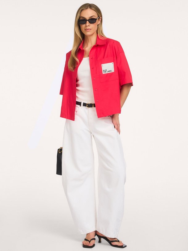 Ontdek de ladies woven short sleeve blouse van Alix The Label bij Orangebag. Op werkdagen voor 21:45 besteld, morgen in huis.