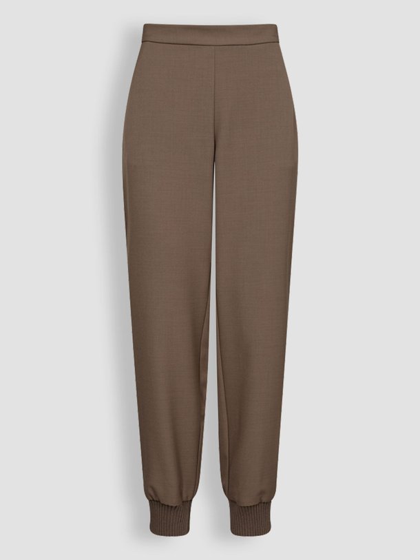 Ontdek de Hope geweven relaxed fit stretch broek van Co'Couture in de kleur lichtbruin bij Orangebag. Op werkdagen voor 21:45 besteld, morgen in huis.