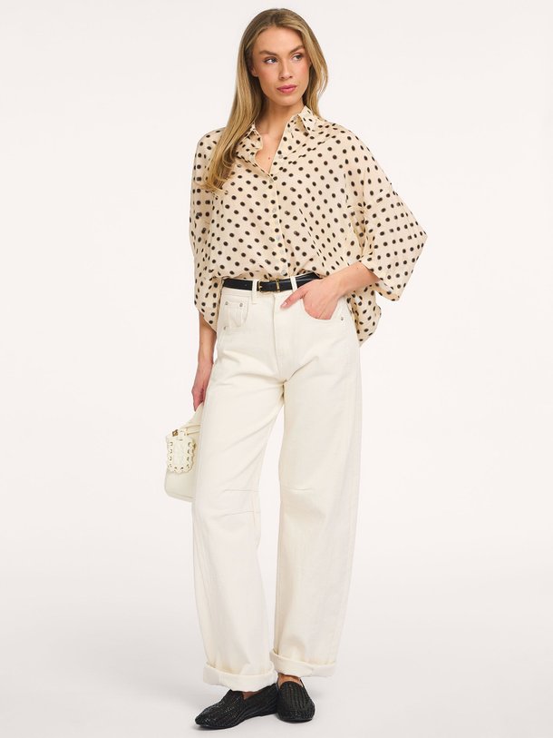 Ontdek de Viscose/katoenmix blouse met stippen van Summum bij Orangebag. Op werkdagen voor 21:45 besteld, morgen in huis.