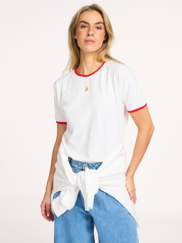 Ontdek de Nimes organic cotton T-shirt van By-Bar in de kleur Off-white bij Orangebag. Op werkdagen voor 21:45 besteld, morgen in huis.