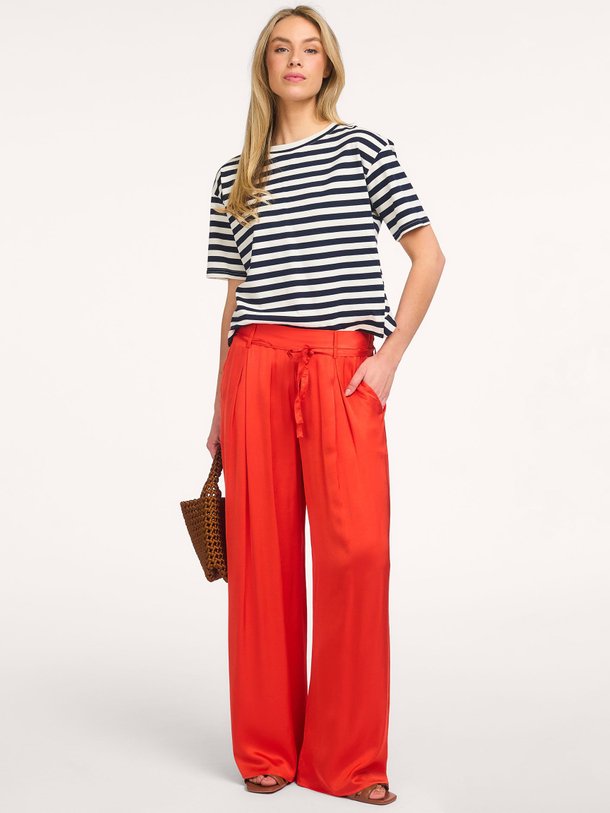 Ontdek de Ferouz viscose wide leg broek van La Fee Maraboutee in de kleur Oranje bij Orangebag. Op werkdagen voor 21:45 besteld, morgen in huis.