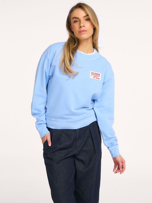 Ontdek de Organic cotton sweater van Closed in de kleur Blauw bij Orangebag. Op werkdagen voor 21:45 besteld, morgen in huis.