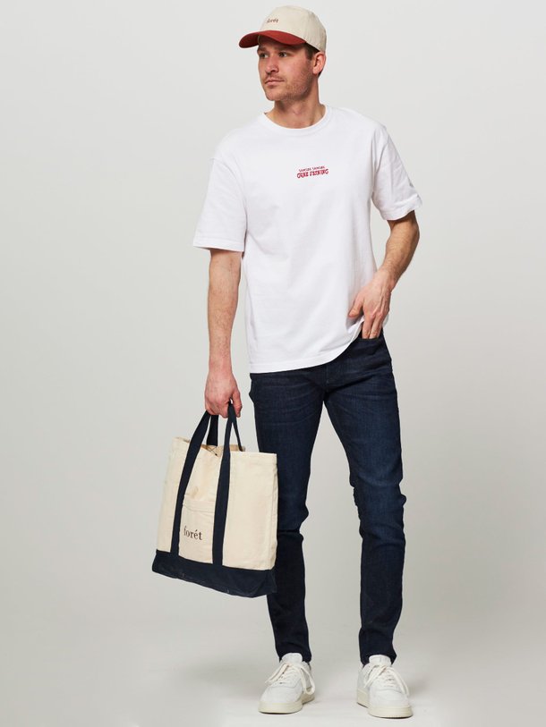 Ontdek de Bolt free move skinny fit jeans van Denham in de kleur donkerblauw bij Orangebag. Op werkdagen voor 21:45 besteld, morgen in huis.