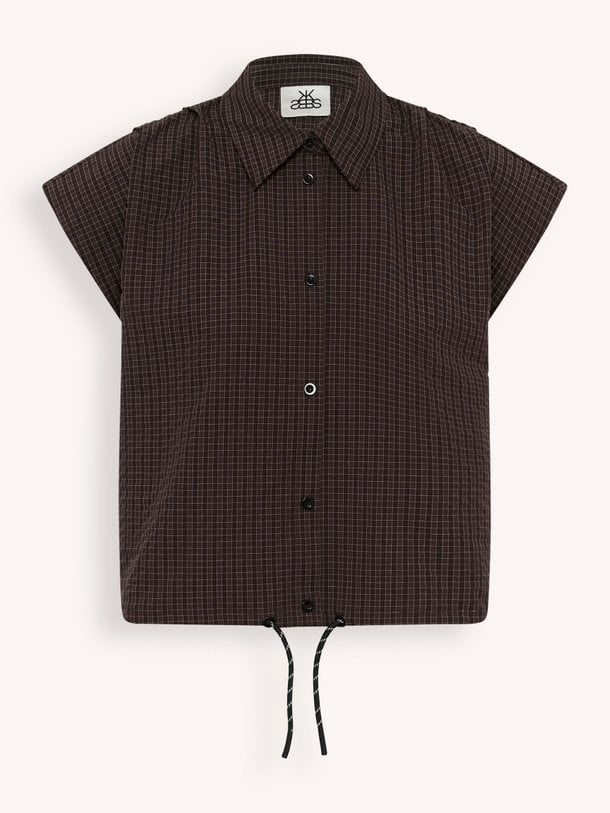 Ontdek de Edith Shirt van Karen By Simonsen bij Orangebag. Op werkdagen voor 21:45 besteld, morgen in huis.