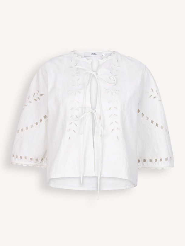 Ontdek de Imeau katoenmix top van Ruby Tuesday in de kleur off-white bij Orangebag. Op werkdagen voor 21:45 besteld, morgen in huis.
