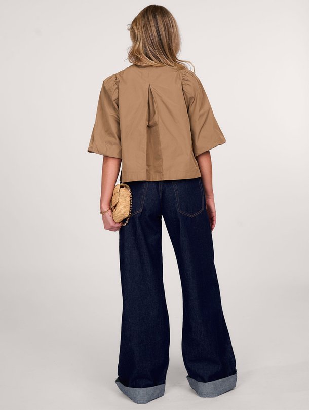 Ontdek de Geweven blouse van Summum in de kleur kaki bij Orangebag. Op werkdagen voor 21:45 besteld, morgen in huis.