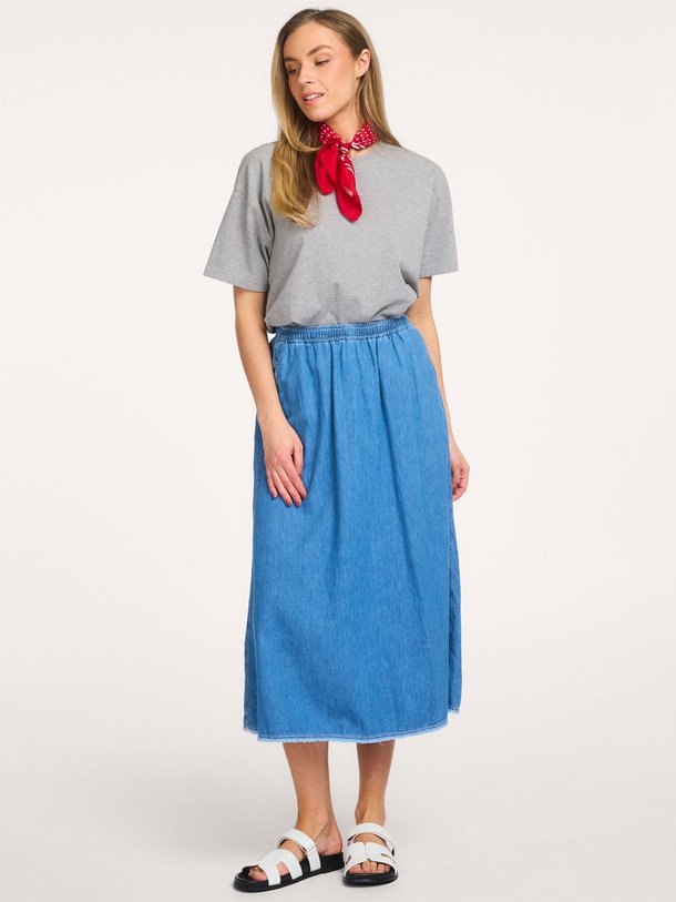 Ontdek de Izeway denim rok van American Vintage in de kleur Blauw bij Orangebag. Op werkdagen voor 21:45 besteld, morgen in huis.
