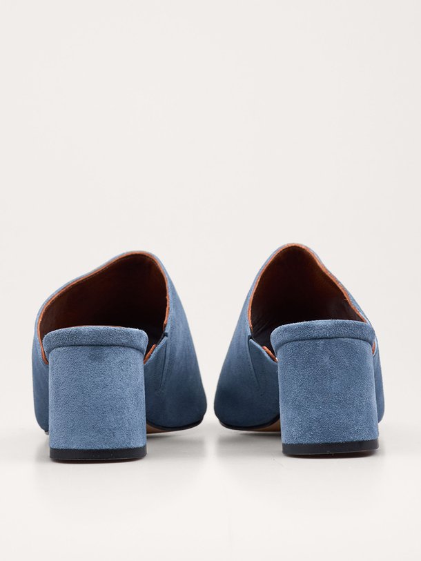 Ontdek de Horizon suède muiltjes van Anonymous Copenhagen in de kleur blauw bij Orangebag. Op werkdagen voor 21:45 besteld, morgen in huis.