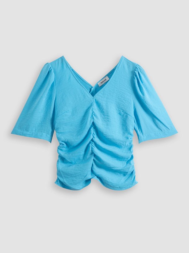 Ontdek de Totte geweven top van Modstrom in de kleur blauw bij Orangebag. Op werkdagen voor 21:45 besteld, morgen in huis.