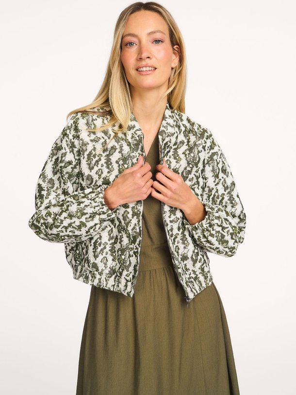 Ontdek de Dabou katoenmix jaquard jack van La Fee Maraboutee in de kleur Groen bij Orangebag. Op werkdagen voor 21:45 besteld, morgen in huis.