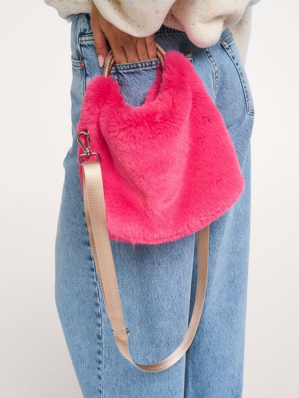 Ontdek de Helcro fake fur schouder-/handtas van Bellerose in de kleur Roze bij Orangebag. Op werkdagen voor 21:45 besteld, morgen in huis.