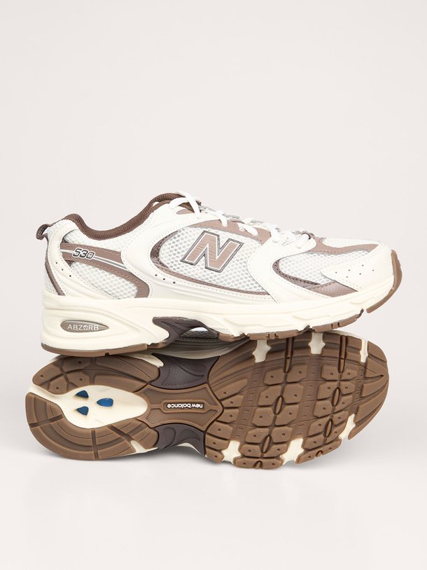 Ontdek de MR530, lederen sneakers met mesh van New Balance bij Orangebag. Op werkdagen voor 21:45 besteld, morgen in huis.