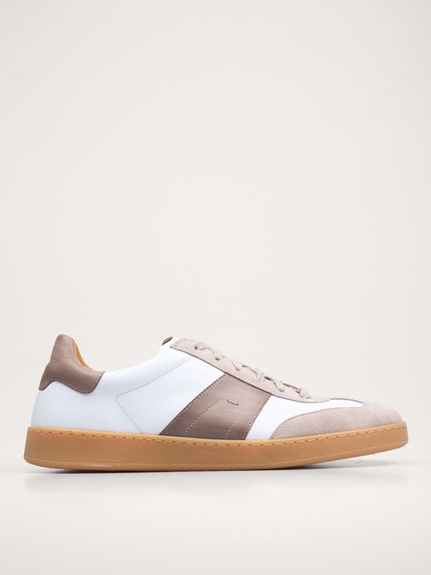 Ontdek de Kaido lederen sneakers van Magnanni in de kleur zand bij Orangebag. Op werkdagen voor 21:45 besteld, morgen in huis.
