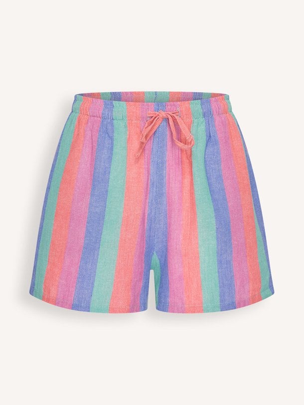 Ontdek de Isa organic cotton short van By-Bar in de kleur Rood bij Orangebag. Op werkdagen voor 21:45 besteld, morgen in huis.