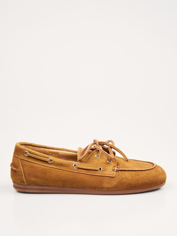 Ontdek de Suède loafers van Posa in de kleur Camel bij Orangebag. Op werkdagen voor 21:45 besteld, morgen in huis.