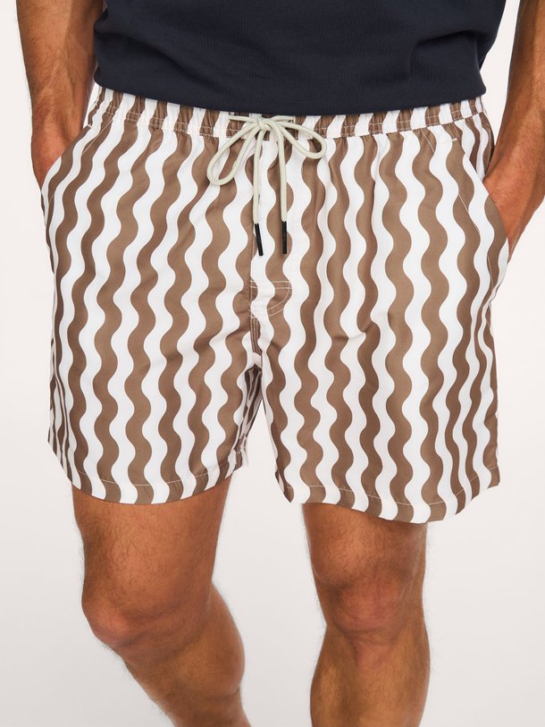 Ontdek de Fine Waver Swim Shorts van OAS bij Orangebag. Op werkdagen voor 21:45 besteld, morgen in huis.