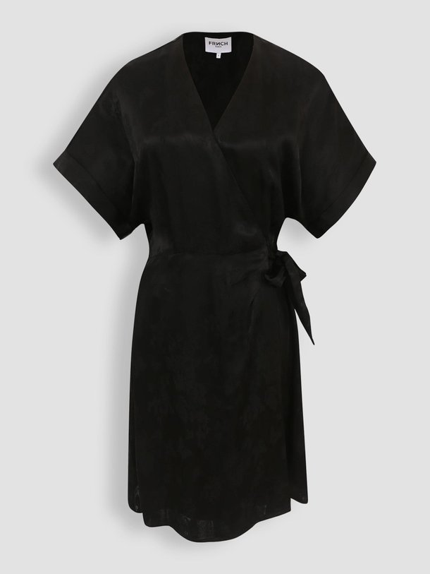 Ontdek de Lois viscose overslagjurk met dessin van Frnch in de kleur zwart bij Orangebag. Op werkdagen voor 21:45 besteld, morgen in huis.
