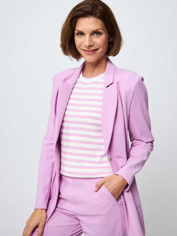 Ontdek de Harlow bonded jersey blazer van Studio Anneloes in de kleur lila bij Orangebag. Op werkdagen voor 21:45 besteld, morgen in huis.