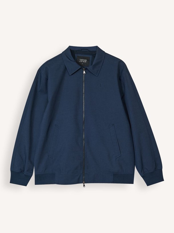 Ontdek de Woodford geweven jack van Butcher of Blue in de kleur Donkerblauw bij Orangebag. Op werkdagen voor 21:45 besteld, morgen in huis.