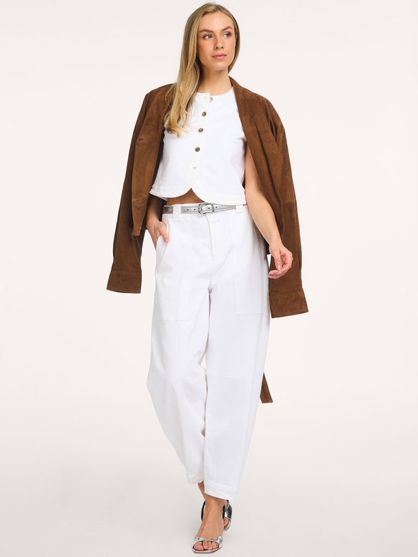 Ontdek de Rhannon mid waist barrel fit non-stretch jeans van Closed in de kleur Wit bij Orangebag. Op werkdagen voor 21:45 besteld, morgen in huis.