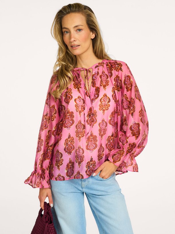 Lollys Laundry Biharll Blouse Ls Ontdek de BiharLL Blouse LS van Lollys Laundry bij Orangebag. Op werkdagen voor 21:45 besteld, morgen in huis.