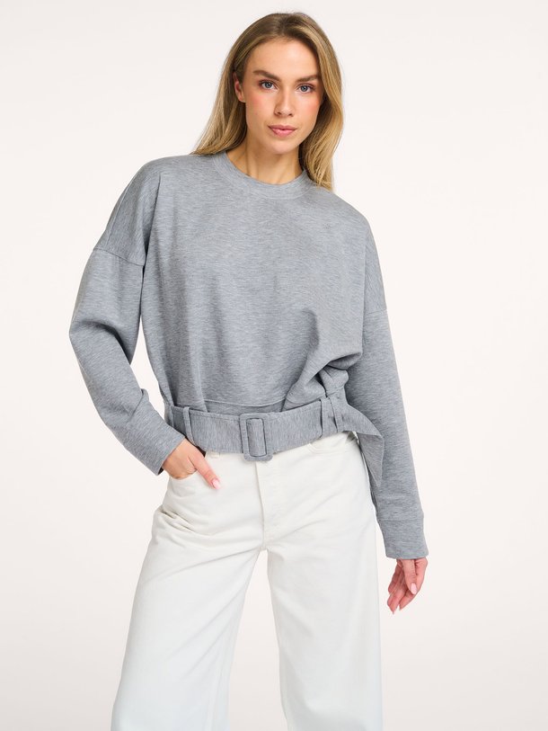 Ontdek de Lance viscosemix sweater met riem van Co'Couture in de kleur Grijs bij Orangebag. Op werkdagen voor 21:45 besteld, morgen in huis.