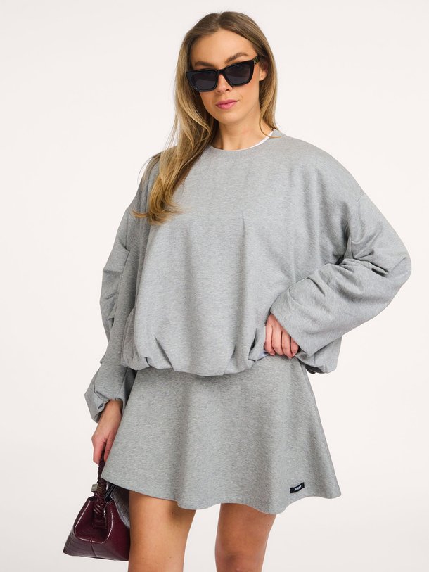 Ontdek de Laurynn katoenen sweater van Johny in de kleur Grijs bij Orangebag. Op werkdagen voor 21:45 besteld, morgen in huis.