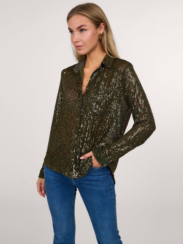 Ontdek de Pekin geweven pailletten blouse van Bellerose in de kleur mosgroen bij Orangebag. Op werkdagen voor 21:45 besteld, morgen in huis.