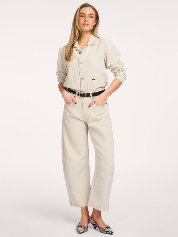 Ontdek de Vega katoen/linnenmix blouse van Lois in de kleur Ecru bij Orangebag. Op werkdagen voor 21:45 besteld, morgen in huis.