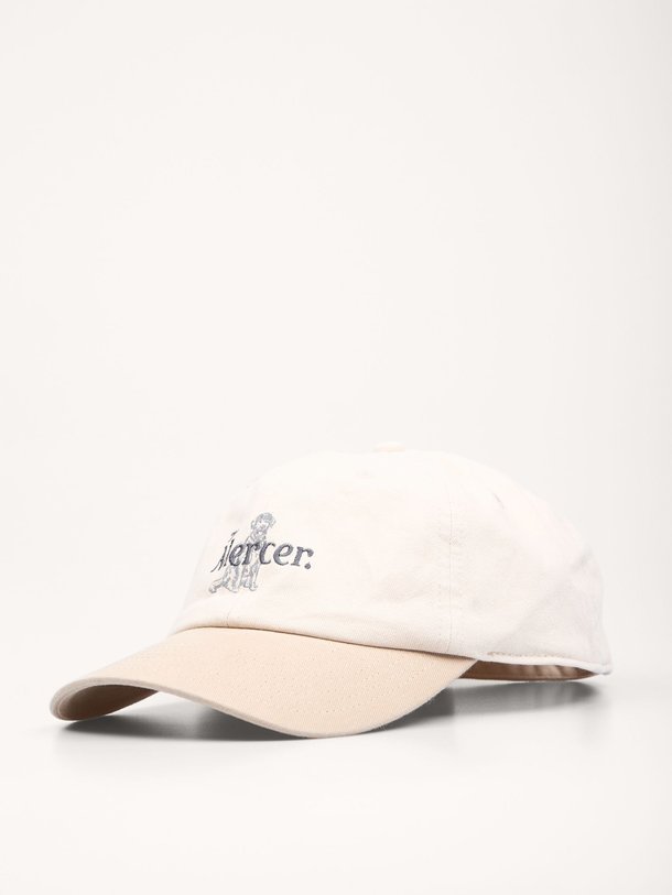 Ontdek de The Rise Wise katoenen logo pet van Mercer Amsterdam in de kleur off-white bij Orangebag. Op werkdagen voor 21:45 besteld, morgen in huis.