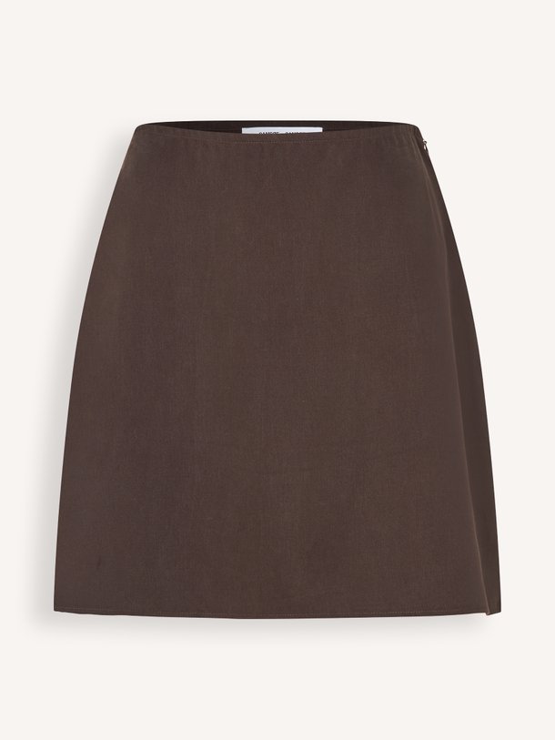 Samsoe Samsoe Saagnet Short Skirt 14028 Ontdek de SAAGNET SHORT SKIRT 14028 van Samsoe Samsoe bij Orangebag. Op werkdagen voor 21:45 besteld, morgen in huis.