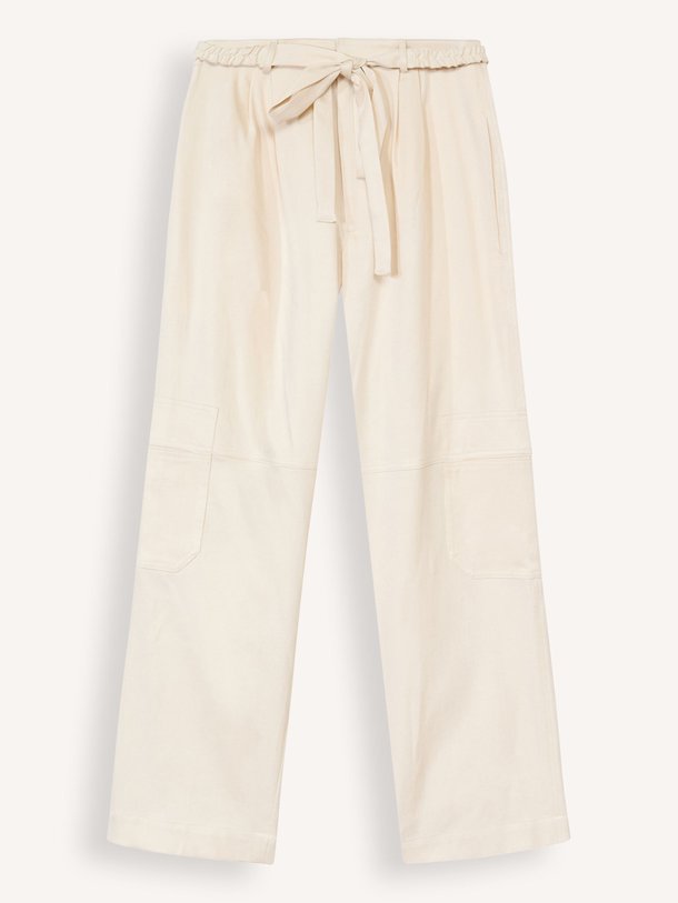 Ontdek de Jewel lyocellmix broek van Roseanna in de kleur off-white bij Orangebag. Op werkdagen voor 21:45 besteld, morgen in huis.