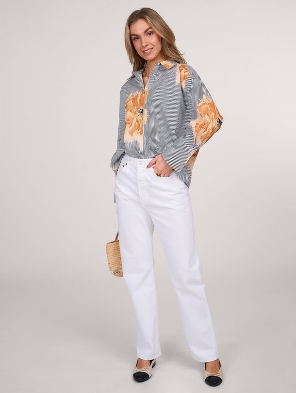 Ontdek de Katoenmix oversized blouse met print van Summum in de kleur donkerblauw bij Orangebag. Op werkdagen voor 21:45 besteld, morgen in huis.