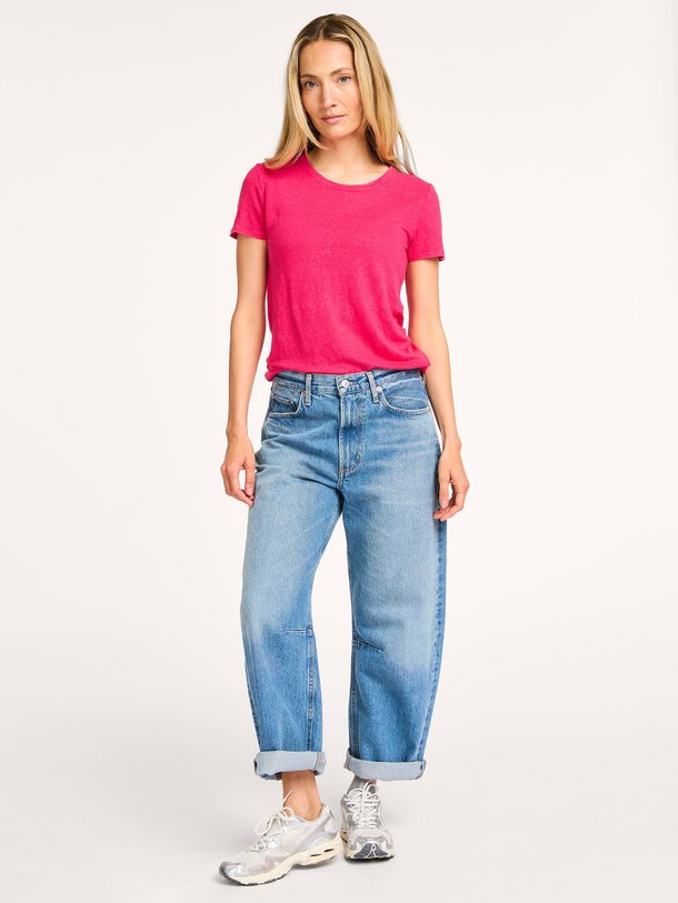 Ontdek de MGD011 Linnenmix T-shirt van Majestic Filatures in de kleur fuchsia bij Orangebag. Op werkdagen voor 21:45 besteld, morgen in huis.