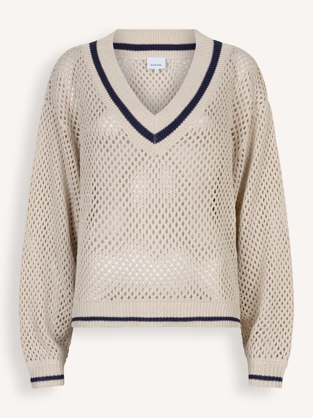 Ontdek de Volcy viscosemix trui van Dante 6 in de kleur Beige bij Orangebag. Op werkdagen voor 21:45 besteld, morgen in huis.