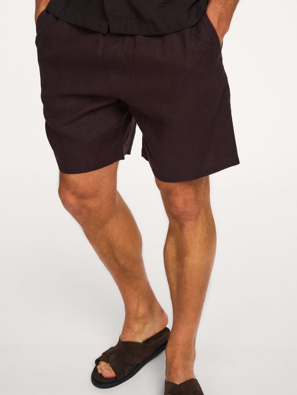Nn.07 Gregor Shorts 1454 Ontdek de Gregor Shorts 1454 van NN.07 bij Orangebag. Op werkdagen voor 21:45 besteld, morgen in huis.