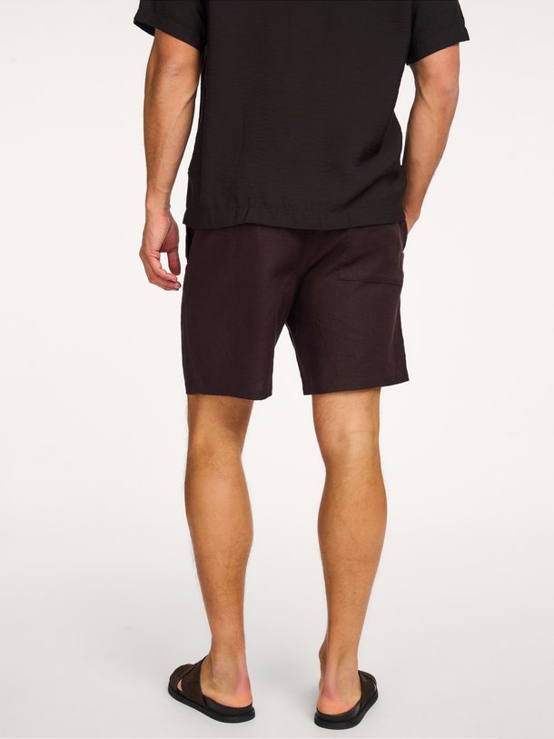 Nn.07 Gregor Shorts 1454 Ontdek de Gregor Shorts 1454 van NN.07 bij Orangebag. Op werkdagen voor 21:45 besteld, morgen in huis.
