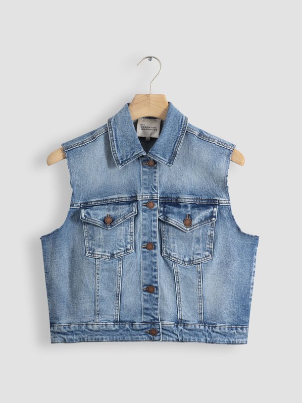 Ontdek de Dango denim gilet van My Essential Wardrobe in de kleur blauw bij Orangebag. Op werkdagen voor 21:45 besteld, morgen in huis.