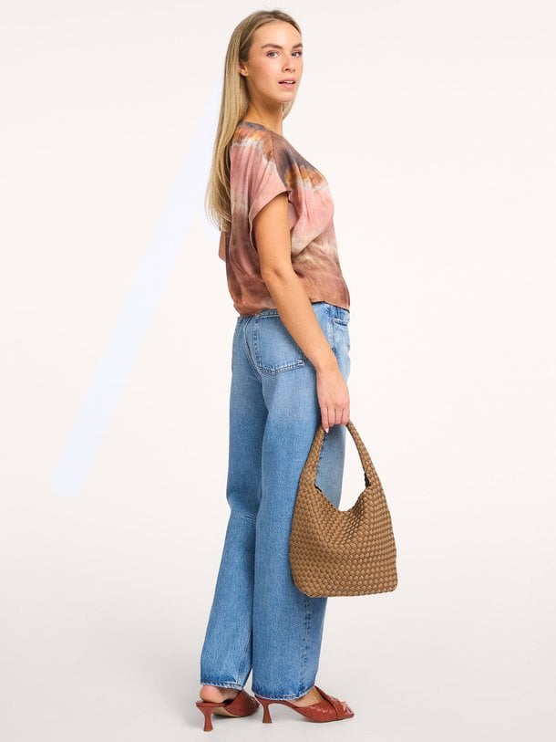 Ontdek de Kaira geweven top van Dante 6 in de kleur Bruin bij Orangebag. Op werkdagen voor 21:45 besteld, morgen in huis.