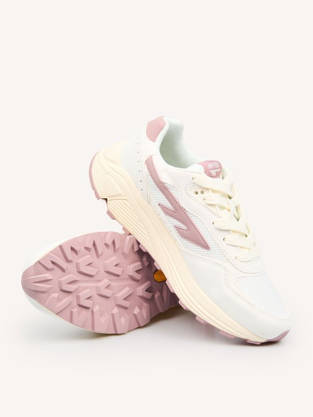 Ontdek de Shadow RGS suède sneakers van Hi-tec in de kleur Mauve bij Orangebag. Op werkdagen voor 21:45 besteld, morgen in huis.