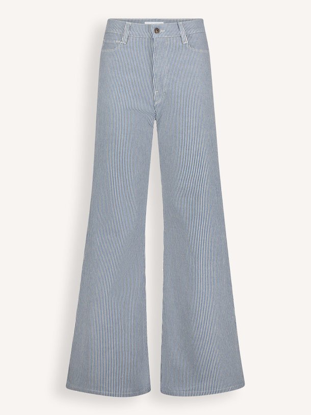 Ontdek de Femme high waist wide leg gestreepte jeans van By-Bar in de kleur blauw bij Orangebag. Op werkdagen voor 21:45 besteld, morgen in huis.