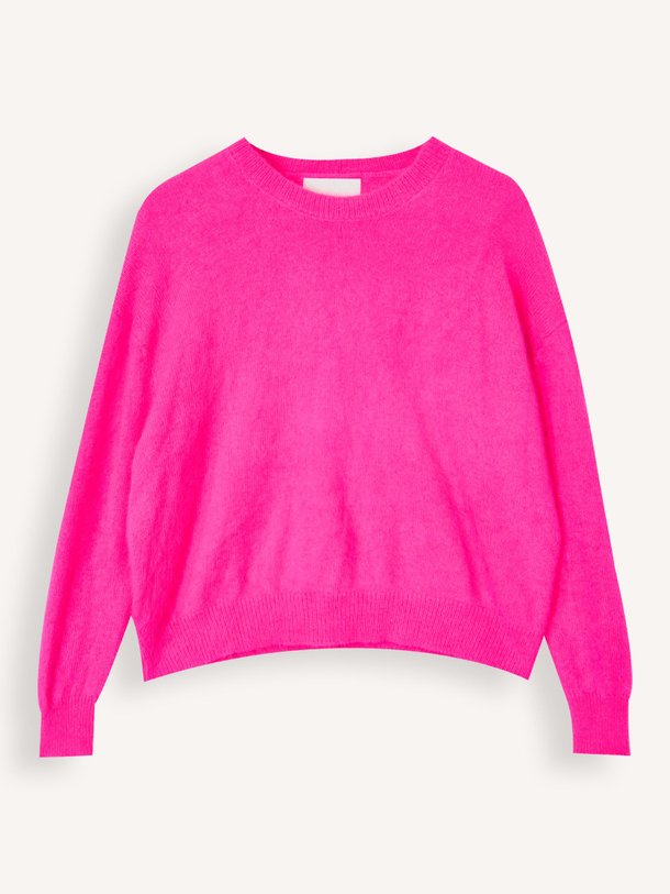 Ontdek de Datus angoramix trui van Bellerose in de kleur Roze bij Orangebag. Op werkdagen voor 21:45 besteld, morgen in huis.