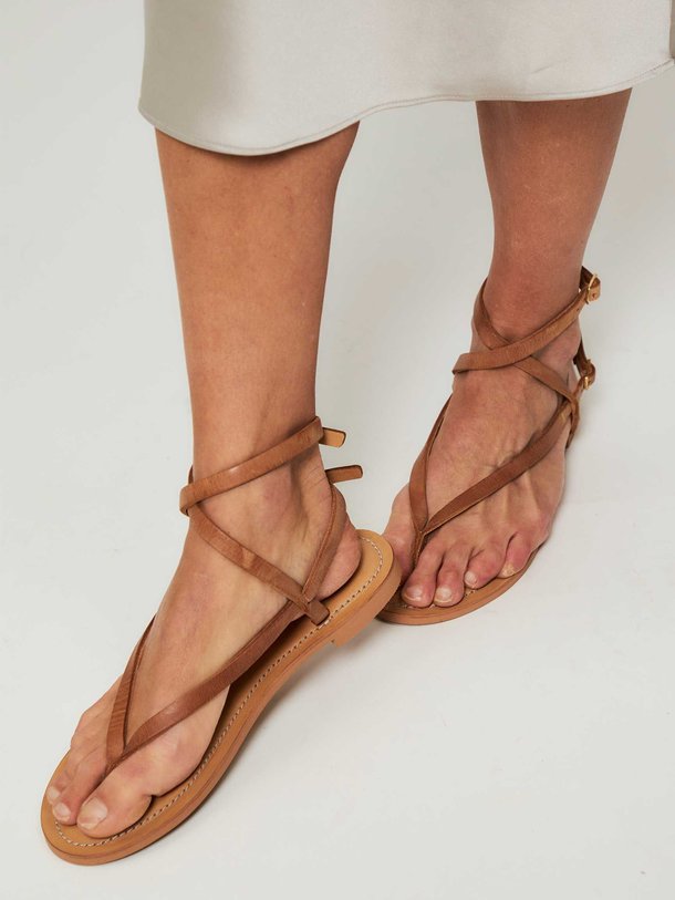 Ontdek de Olive lederen sandalen van Ivylee Copenhagen in de kleur cognac bij Orangebag. Op werkdagen voor 21:45 besteld, morgen in huis.