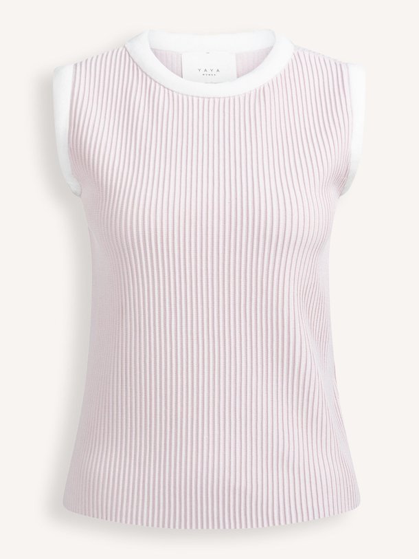 Ontdek de Viscosemix rib top van Yaya in de kleur Lichtroze bij Orangebag. Op werkdagen voor 21:45 besteld, morgen in huis.
